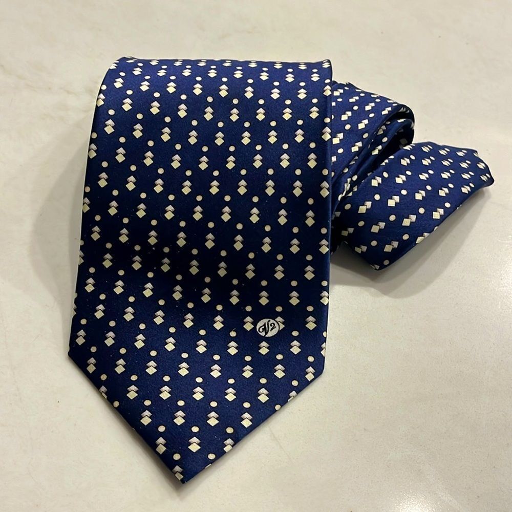 Vintage Versace V2 100% Silk Navy Blue Necktie